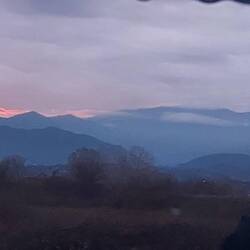 Morgens zeigt sich die Gegend von Vani. Schön ist es😊