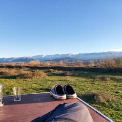 Die Dachterrasse lädt in 2025 nocheinmal zur Pause.