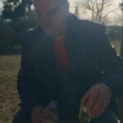 Das eingelegte Gemüse hervorragend. Meine erste Einladung in Georgien.