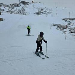 Zum ersten Mal mit Stöcken