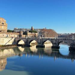 Engelsburg mit Ponte d'Angelo