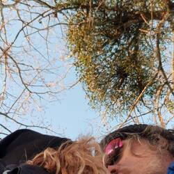 Bacio sotto il vischio...non può mancare...❤