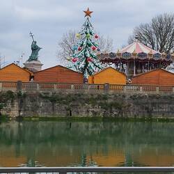 Weihnachtsmarkt in Bayonne.