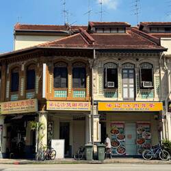 So many beautiful shop houses line the streets of Singapore