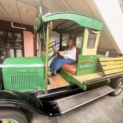 ...ein alter Bier-LKW aus den 20ern☺️