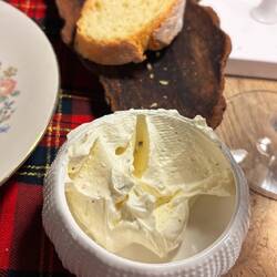 Fluffige gesalzene Butter mit Algen... yummy