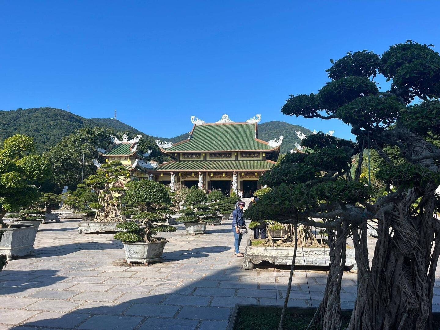 Temple a côté de Lady Bouddha