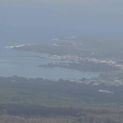 Hilo, man kann sogar unser Schiff liegen sehen