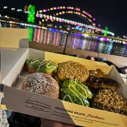 Die "Berliner" dürfen natürlich auch nicht fehlen 😅🍩