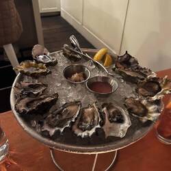Summer stone oysters