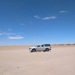 Weit und breit nur Sand