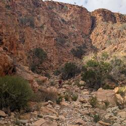 Der Weg im Flussbett
