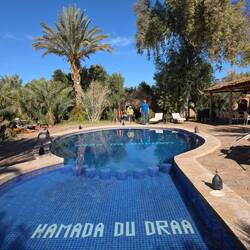 Schöner Pool - nur zu kalt