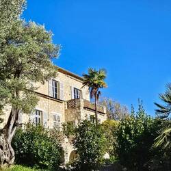 Das Museum Auguste Renoir.