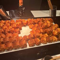 A light dinner at the lounge