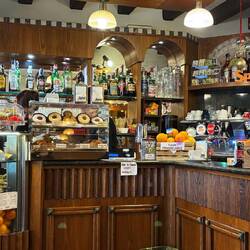 Eine der feinen, alten venezianischen Bars