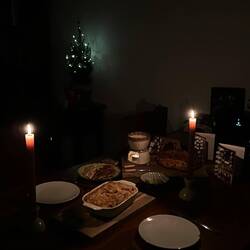 Our Christmas dinner (a kiwi mince pie)