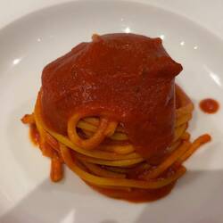 Ganz "normale" Bigoli mit Paradeissauce. So gut!