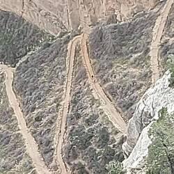 Da gehts runter zum Colorado River. Ein Tag mit Mulis, zwei Tage zu Fuß.