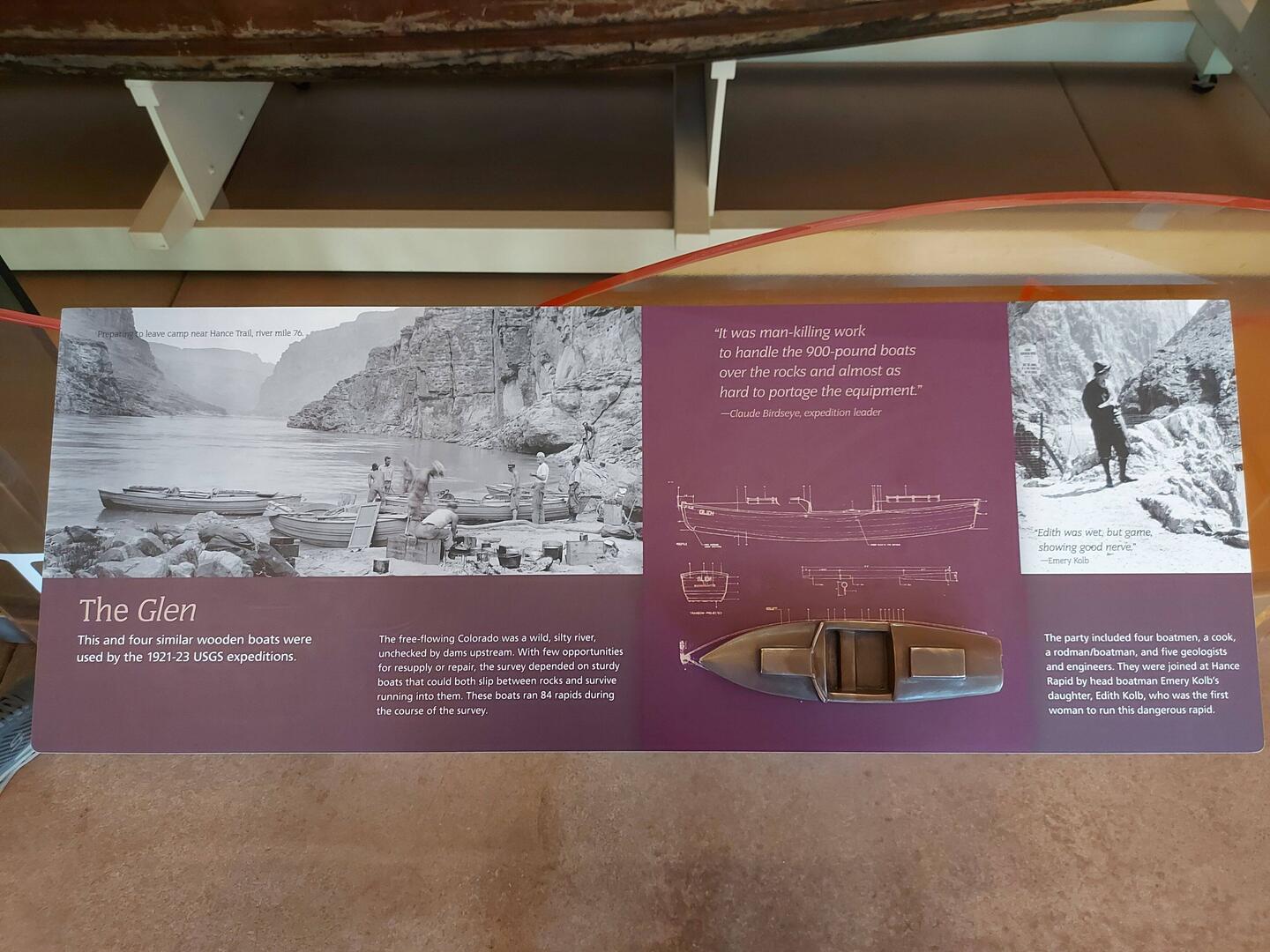 Zuerst Visitor Center mit Ausstellung.