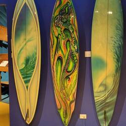 Heute aus Carbon,Glasfaser oder Polyesterharz