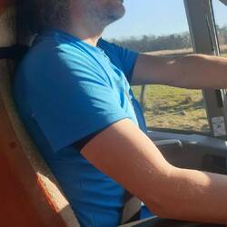 ... calurus....😅😅