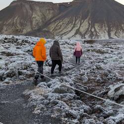 Der Weg über Lavefelder
