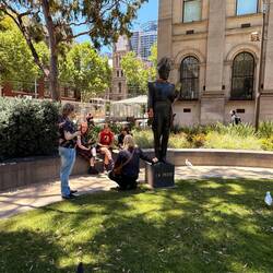 ....die Rothaarige daneben bemerkte meinen "Schnappschuss"😇😅