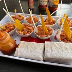Shrimp with various Cartagena sauces