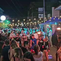 Es ist schon einiges los.