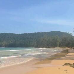 Plankton Beach M'Pai Bay