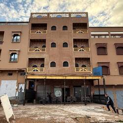 Ein Hotel gibt es auch ☺️