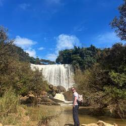 Carole, Olivier je vous demande combien "vaut" votre fils pour le demander en mariage ? 😂