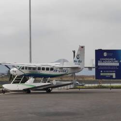 Sea plane ready for take off
