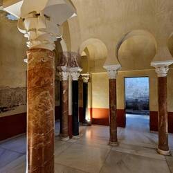 We found more Roman, then Moorish baths ("Baths of the Caliphate Alcazar")