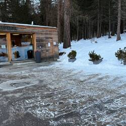 Reception mit Entsorgungsstelle