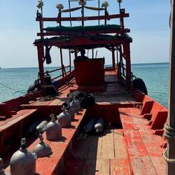 Auf dem Weg zum "M'Pai Bay Pier"