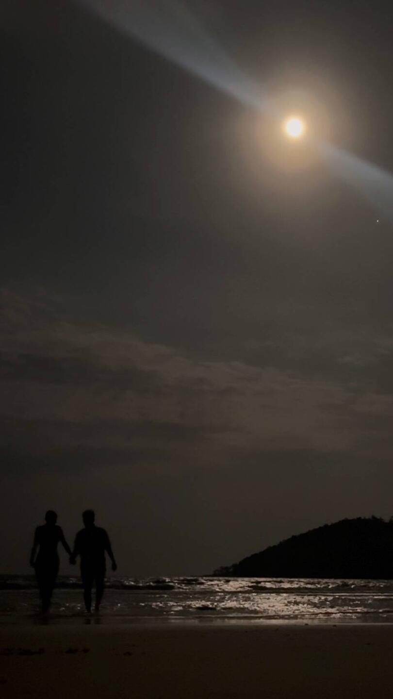 Plankton Beach M'Pai Bay