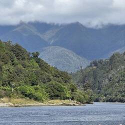 Embouchure de la rivière Mokihinui