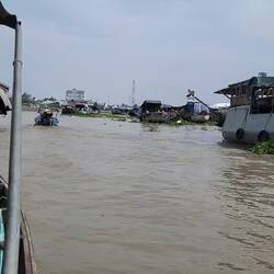 Marché flottant agricole 🥰