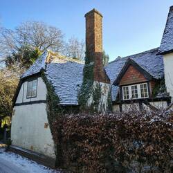 Houses dusted in snow, West Meon