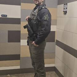 Look at this cutie pie.!!!! I asked him if he was there to arrest me and he just laughed....