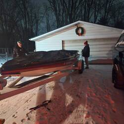 I pulled in the driveway and Steven purchased a cover for my vintage camper for Christmas.....💜💜