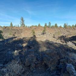 Loop über den Lava Strom.