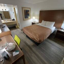 Dieses mal nur 1 Bild Roomtour, gehen halt nur 25.