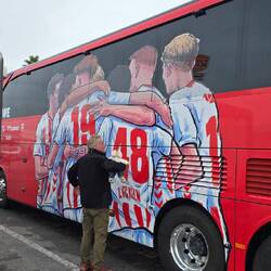 .... Micha und Plautzi 🐇 freuen sich, wie Bolle