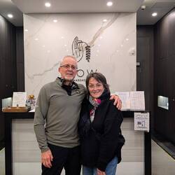 I can highly recommend Flow Massage! Not sure what the limp plant graphic is about though.🤷