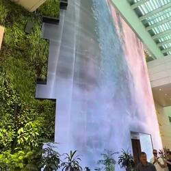 Singapur Flughafen Abflughalle