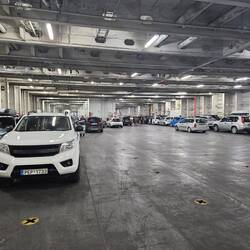 Auf der Fähre, noch viel Platz