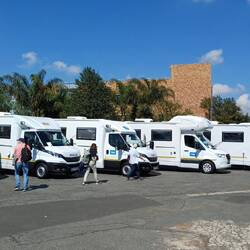 die WoMos stehen bereit